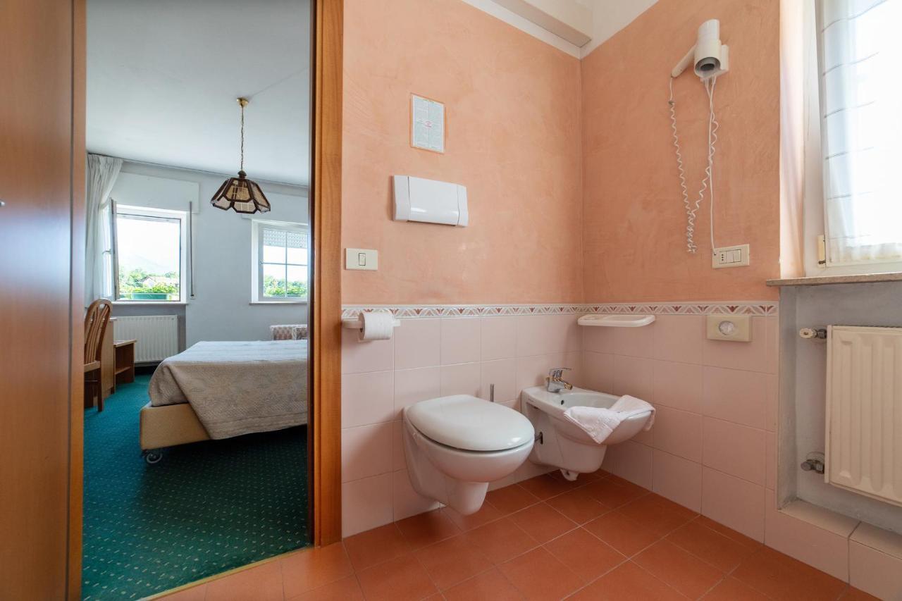 Hotel Ristorante Sagittario Feltre Buitenkant foto
