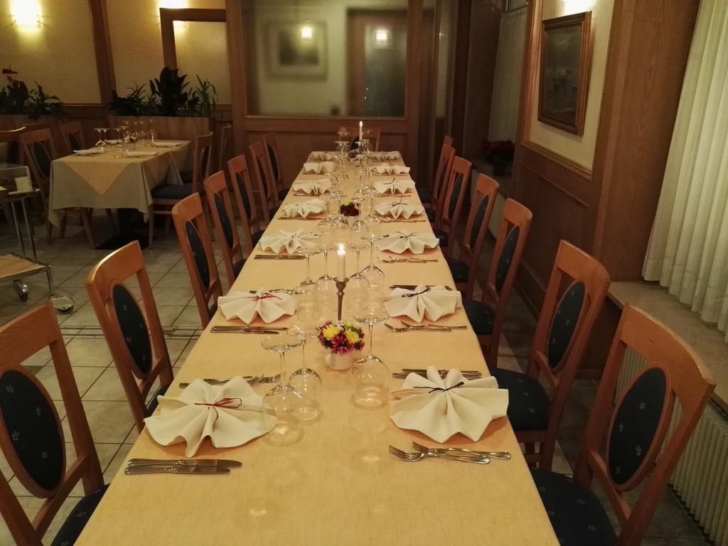 Hotel Ristorante Sagittario Feltre Buitenkant foto